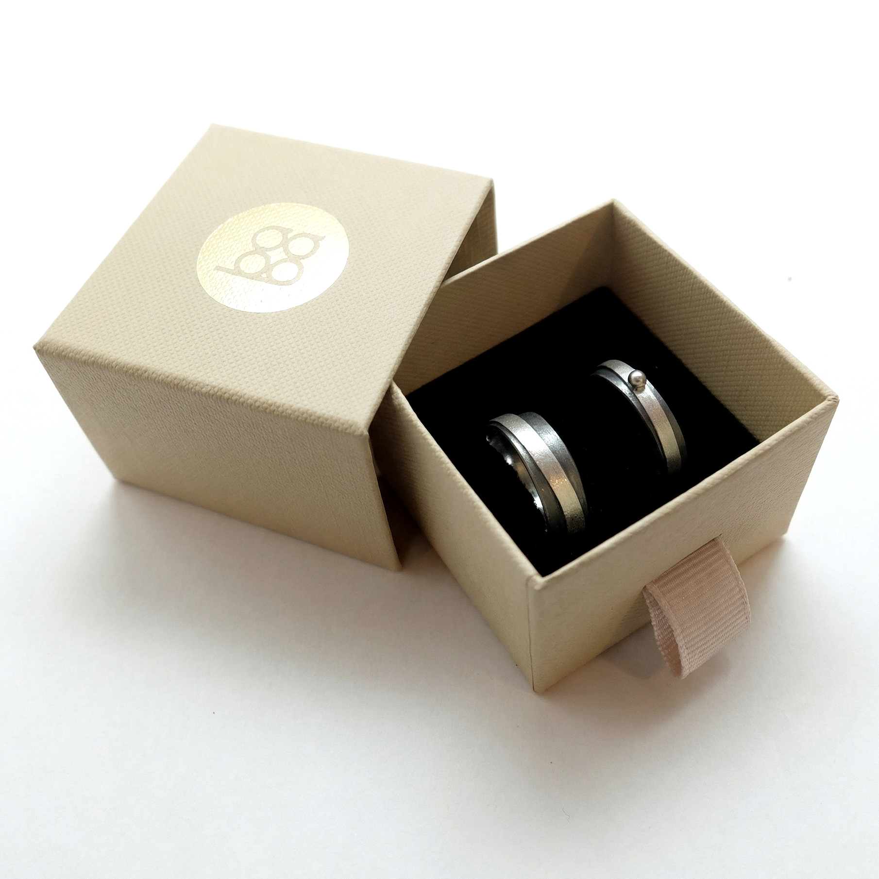 obrączki srebrne oksydowane